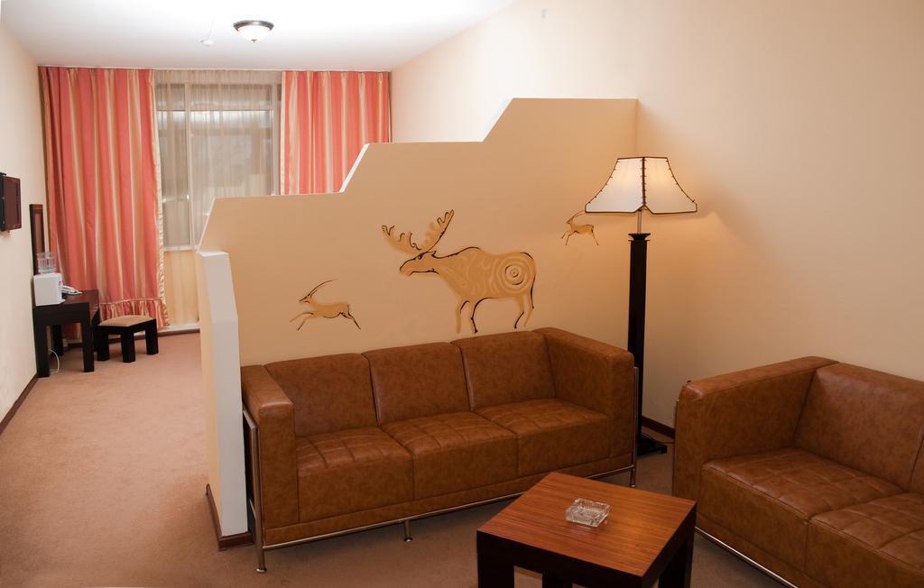 Artastana Hotel Room photo
